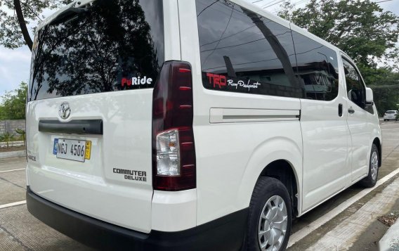 Selling White Toyota Hiace 2020 in Quezon-3