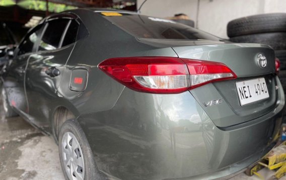 Selling Grey Toyota Vios 2019 in Quezon-2