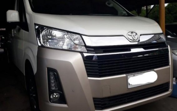 Selling White Toyota Hiace 2021 in Pasig