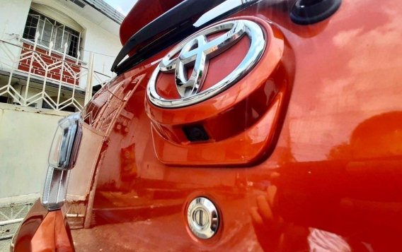 Selling Orange Toyota Wigo 2020 in Manila-2