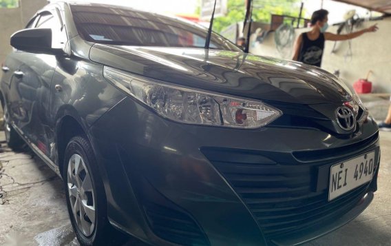 Selling Grey Toyota Vios 2019 in Quezon-1