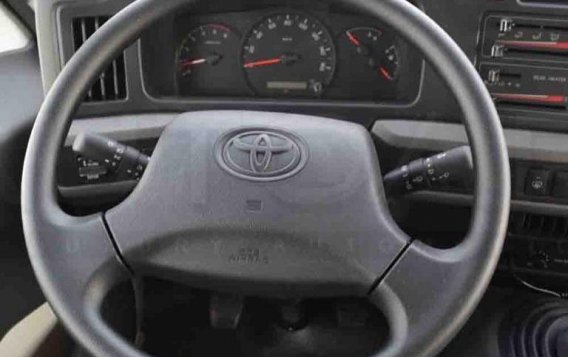 Selling White Toyota Coaster 2021 in Quezon-6