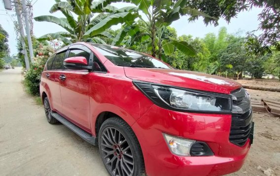 Selling Red Toyota Innova 2017 in Calumpit-2
