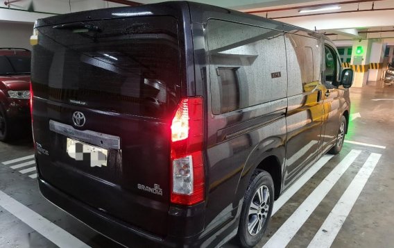 Black Toyota Hiace 2020 for sale in Manila-4