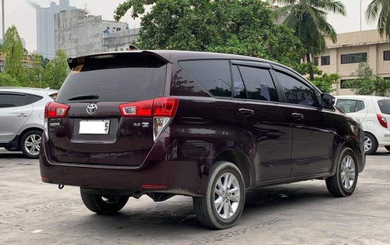 Red Toyota Innova 2016 for sale in Makati-3