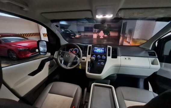 Black Toyota Hiace 2020 for sale in Manila-6