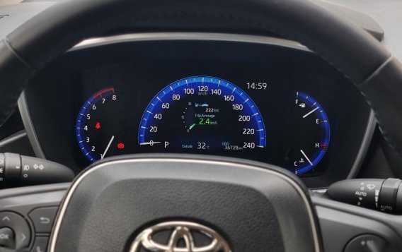 Brightsilver Toyota Corolla Altis 2019 for sale in Las Piñas-6