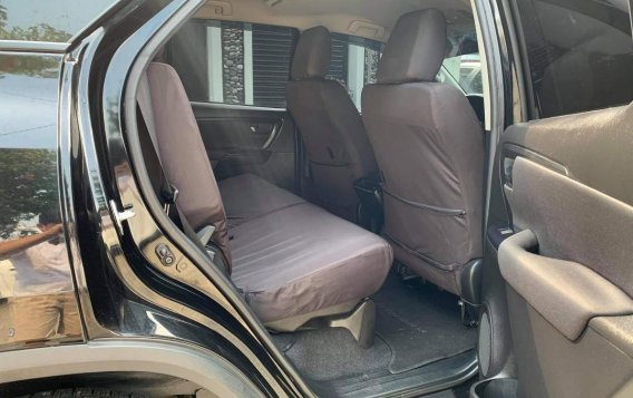 Selling Black Toyota Fortuner 2021 in Quezon-2