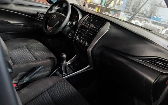 Brightsilver Toyota Vios 2020 for sale in Quezon-1