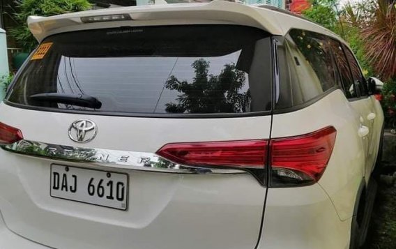 Selling White Toyota Fortuner 2019 in Quezon