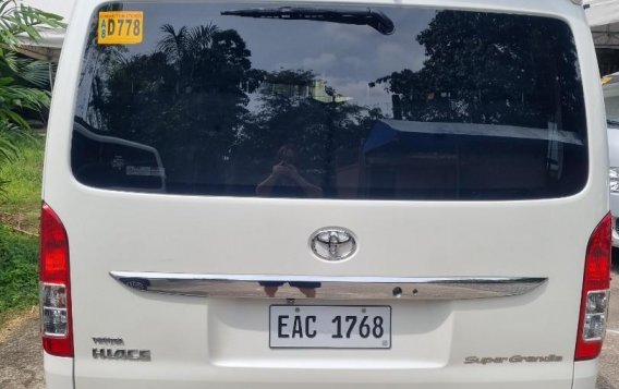 Pearl White Toyota Hiace 2020 for sale in Malabon-3