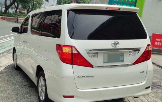 Pearl White Toyota Alphard 2012 for sale in Quezon-5