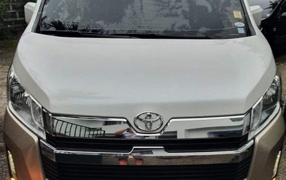 Pearl White Toyota Grandia 2020 for sale in Pasay