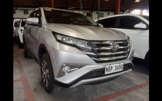 Silver Toyota Rush 2018 MPV at 18000 for sale-2