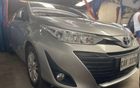 Selling Brightsilver Toyota Vios 2020 in Quezon-1