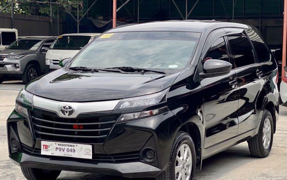 Selling Black Toyota Avanza 2021 in Makati-1