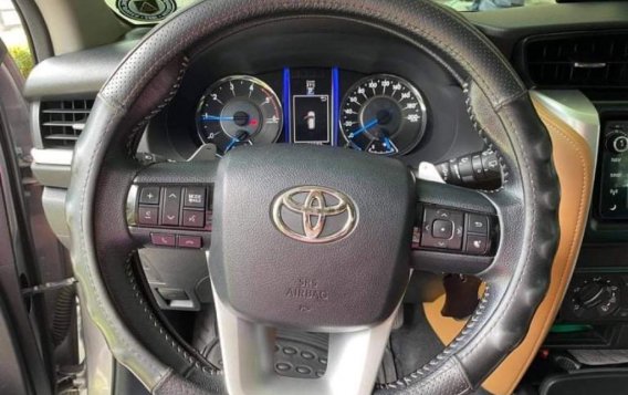 Pearl White Toyota Fortuner 2017 for sale in Malabon-1