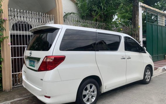 White Toyota Alphard 2012 for sale in Automatic-5