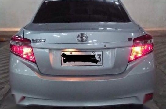 Silver Toyota Vios 2016 for sale in Automatic-3