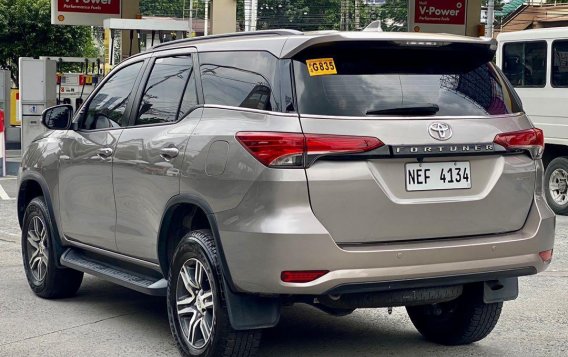 Silver Toyota Fortuner 2020 for sale in Makati-3