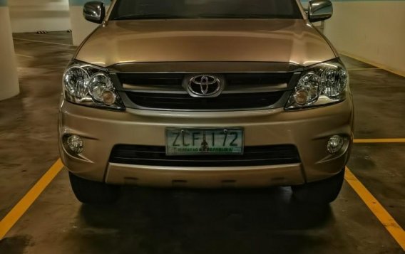  Grey Toyota Fortuner 2005 for sale in Pateros-5