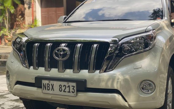 Selling Pearl White Toyota Prado 2017 in Malabon-5