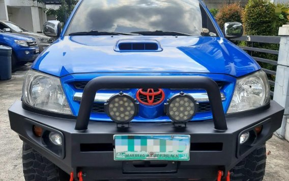 Selling Blue Toyota Hilux 2007 in Quezon-1