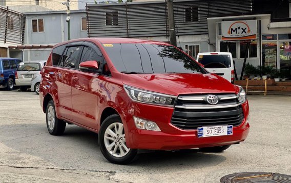 Red Toyota Innova 2021 for sale in Makati