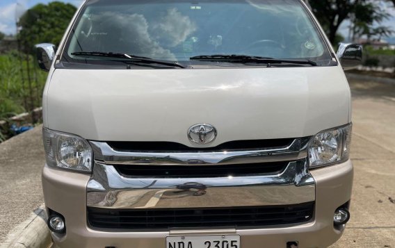 Pearl White Toyota Hiace 2019 for sale in Quezon City-1