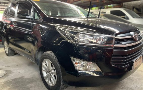 Selling Black Toyota Innova 2019 in Quezon-1