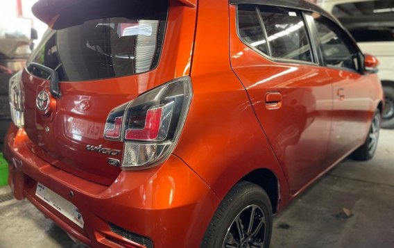Orange Toyota Wigo 2021 for sale in Manual-3