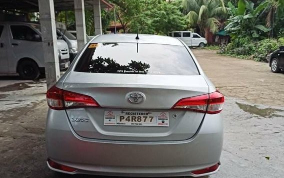 Selling Brightsilver Toyota Vios 2020 in Quezon-4