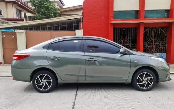 Selling Green Toyota Vios 2021 in Quezon-4