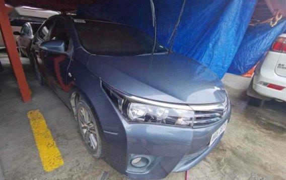 Grey Toyota Corolla Altis 2015 for sale in Automatic-6