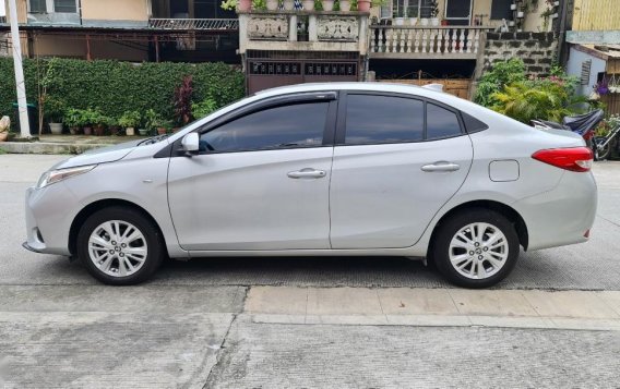 Pearl White Toyota Vios 2021 for sale in Quezon-4