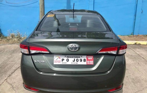 Selling Grey Toyota Vios 2019 in Manila-9