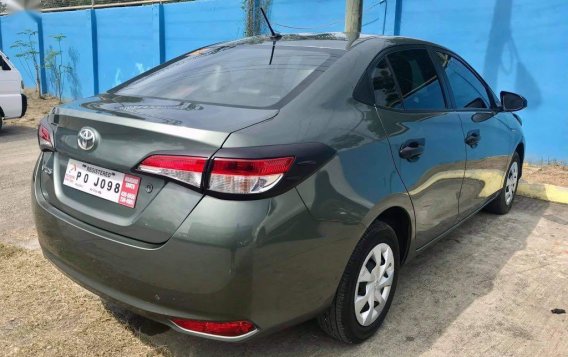 Selling Grey Toyota Vios 2019 in Manila-7