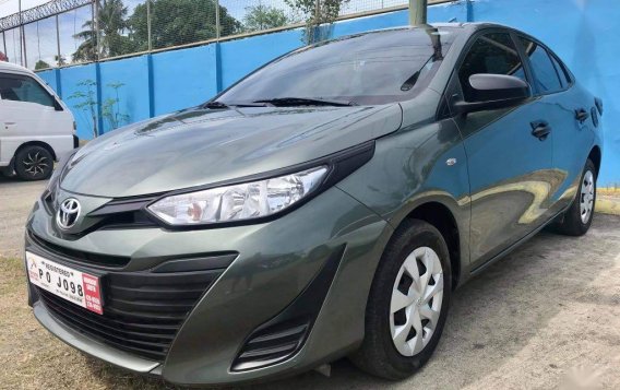 Selling Grey Toyota Vios 2019 in Manila-1