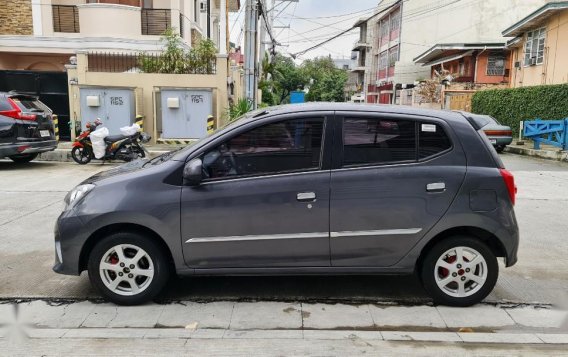 Selling Grey Toyota Wigo 2016 in Quezon-4