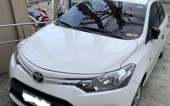 White Toyota Vios 2016 for sale in Paranaque-1