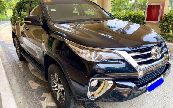 Black Toyota Fortuner 2017 for sale in Makati-2
