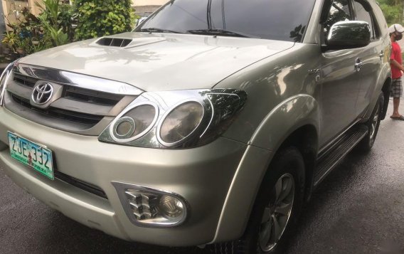Sell Silver 2007 Toyota Fortuner in Quezon City-1
