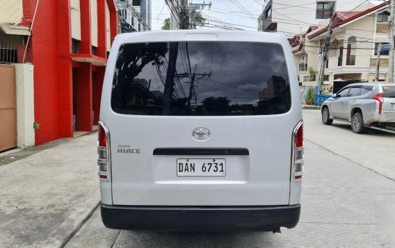 Sell Silver 2019 Toyota Hiace-9