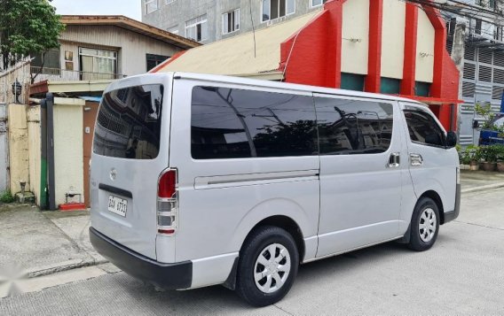 Sell Silver 2019 Toyota Hiace-7