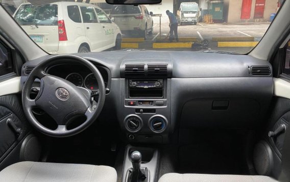  White Toyota Avanza 2011 for sale in Manual-8