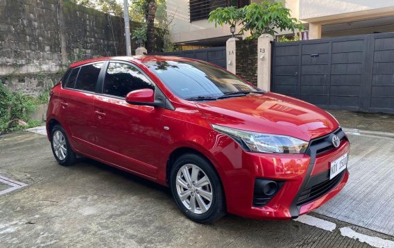 Selling Red Toyota Yaris 2016 in Quezon City