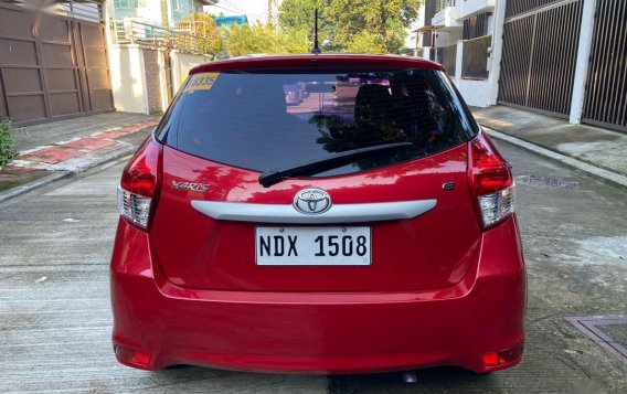 Selling Red Toyota Yaris 2016 in Quezon City-3