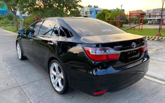 Sell Black 2016 Toyota Camry in Imus-9
