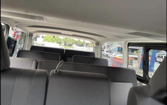 White Toyota Hiace 2020 for sale in Manual-6