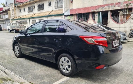 Selling Black Toyota Vios 2017 in Quezon-5